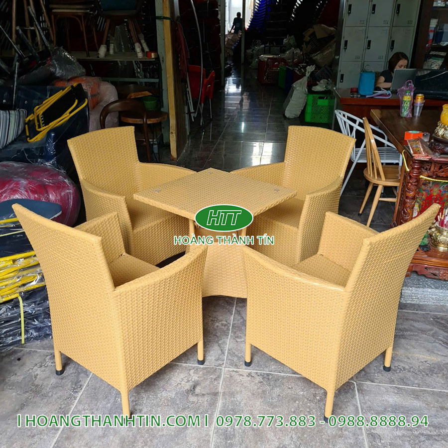 Bàn ghế cafe nhựa mây HTT 12
