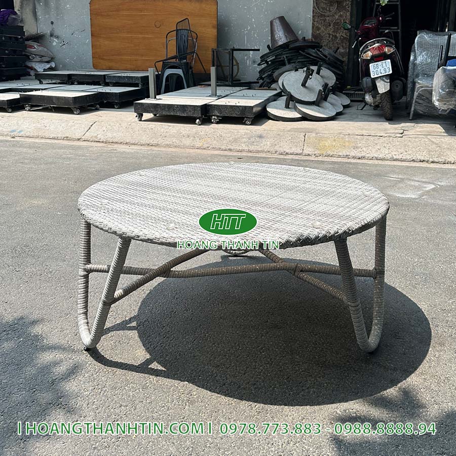 Bàn đan nhựa giả mây HTT01