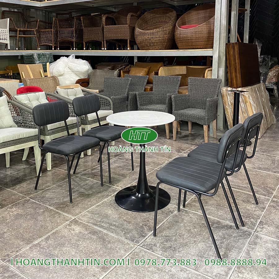 Bàn ghế sắt nệm HTT 20