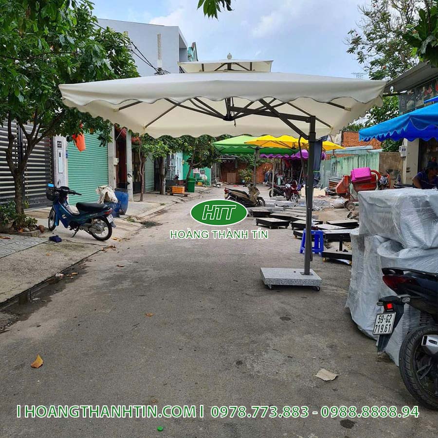 Dù lệch tâm vuông 3m HTT 12