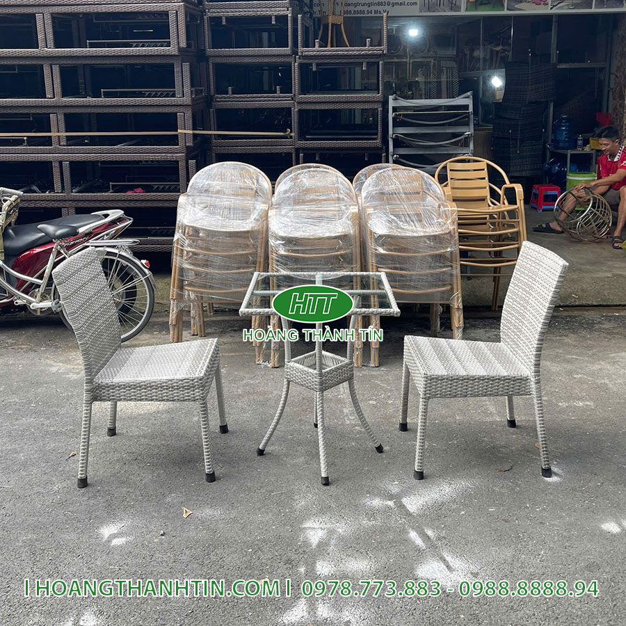 Bàn ghế nhựa giả mây cafe HTT 06