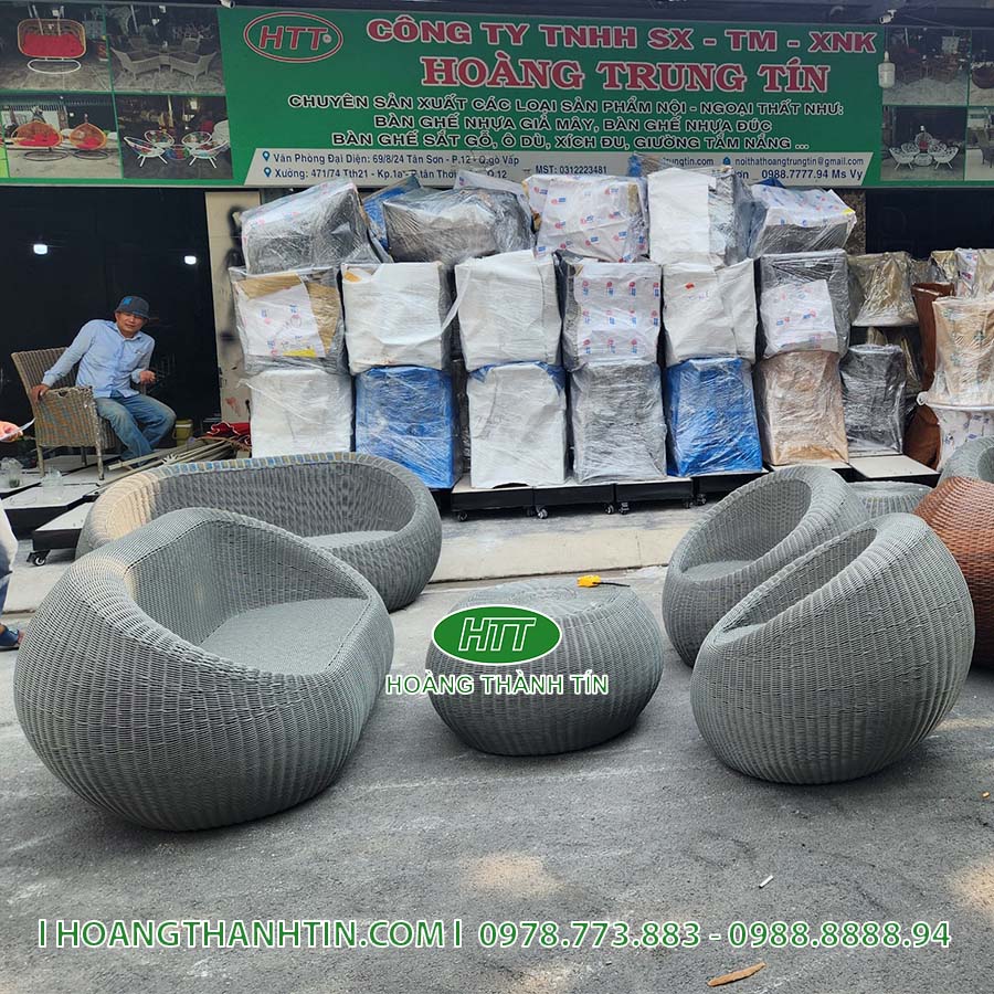 Bàn ghế trứng nhựa mây HTT 08