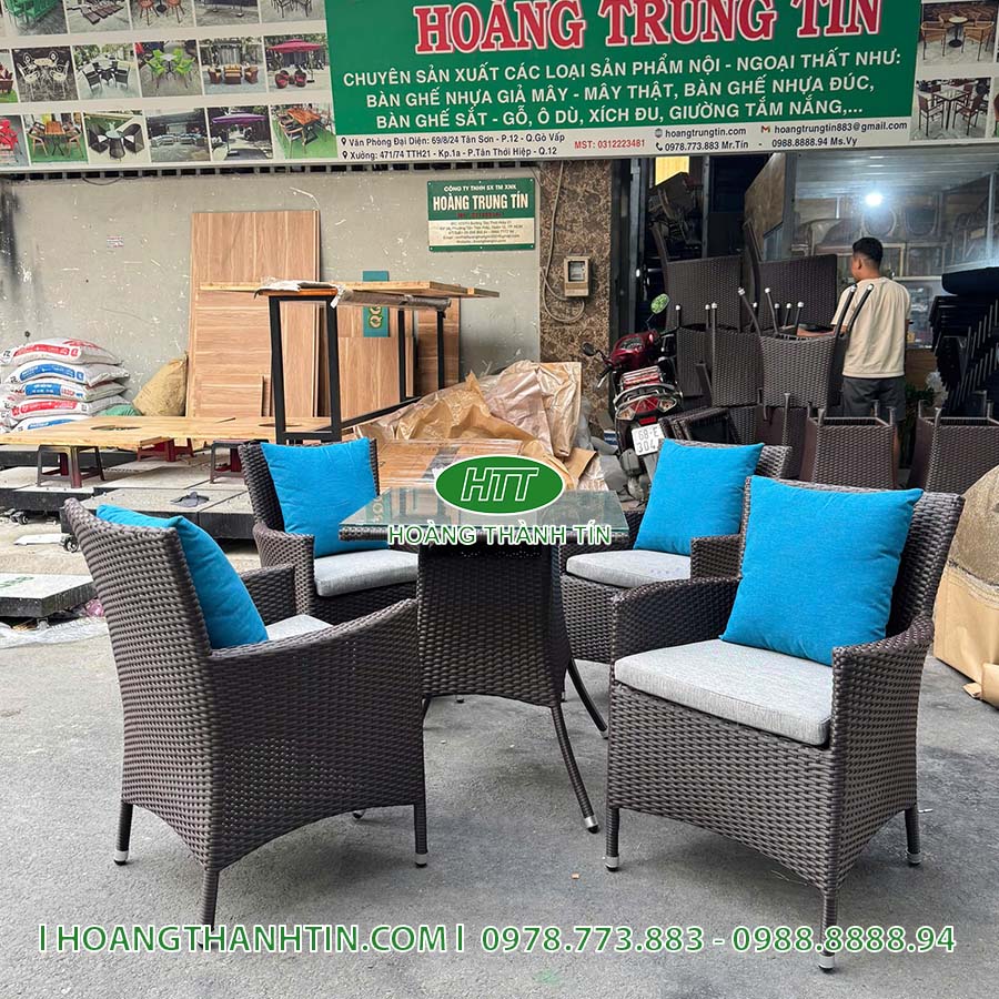 Bàn ghế nhựa giả mây sân vườn HTT 76