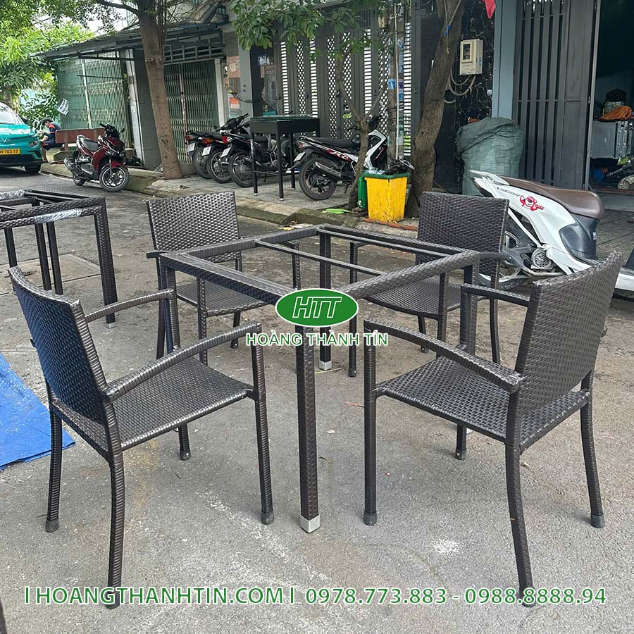 Bàn ghế nhựa giả mây HTT 38