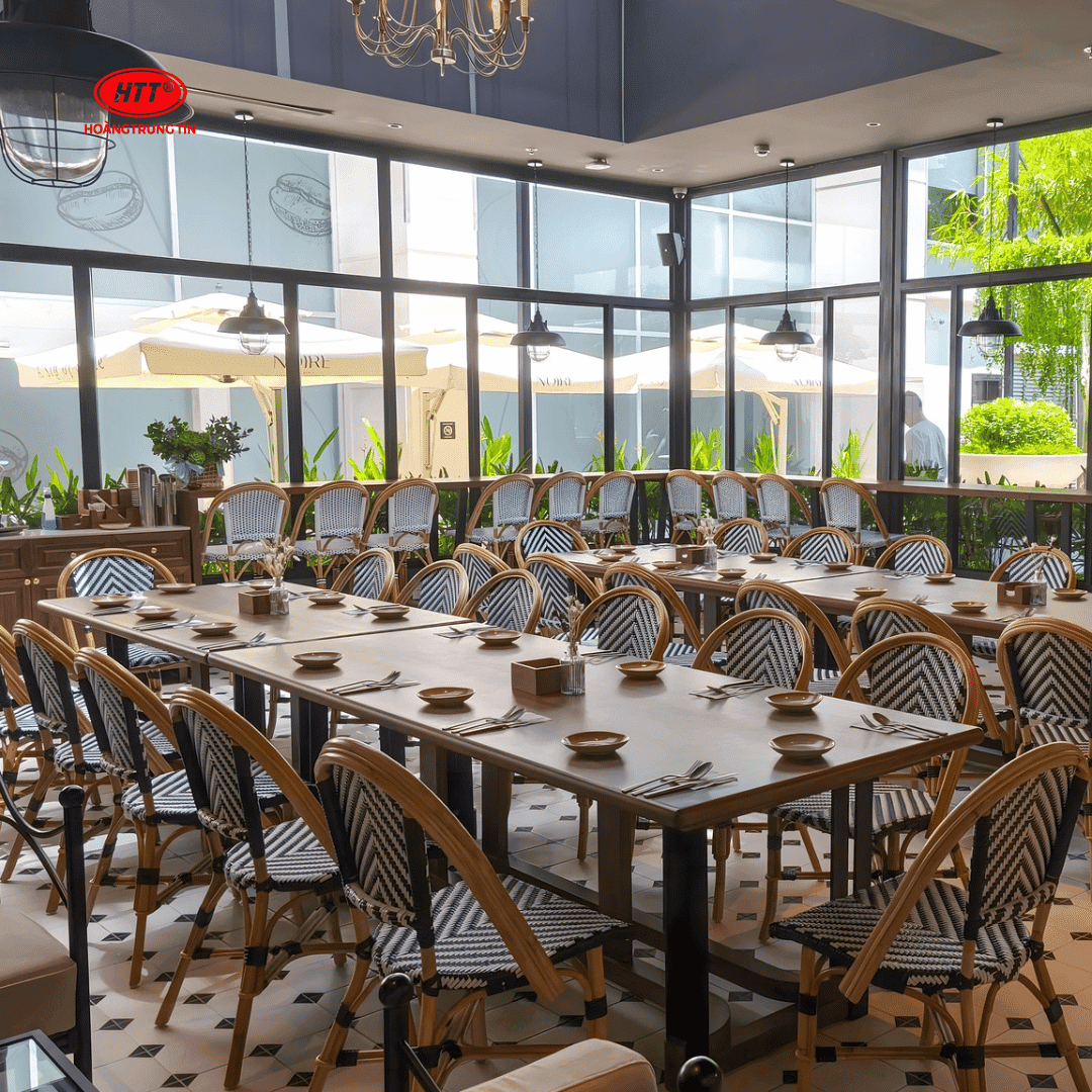 Noire Cafe & Bistro – Quận 1, TP.HCM - hình ảnh thực tế