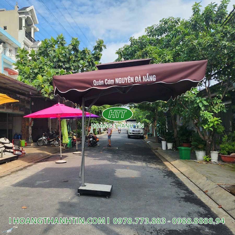 Dù lệch tâm vuông 2m5 HTT 8