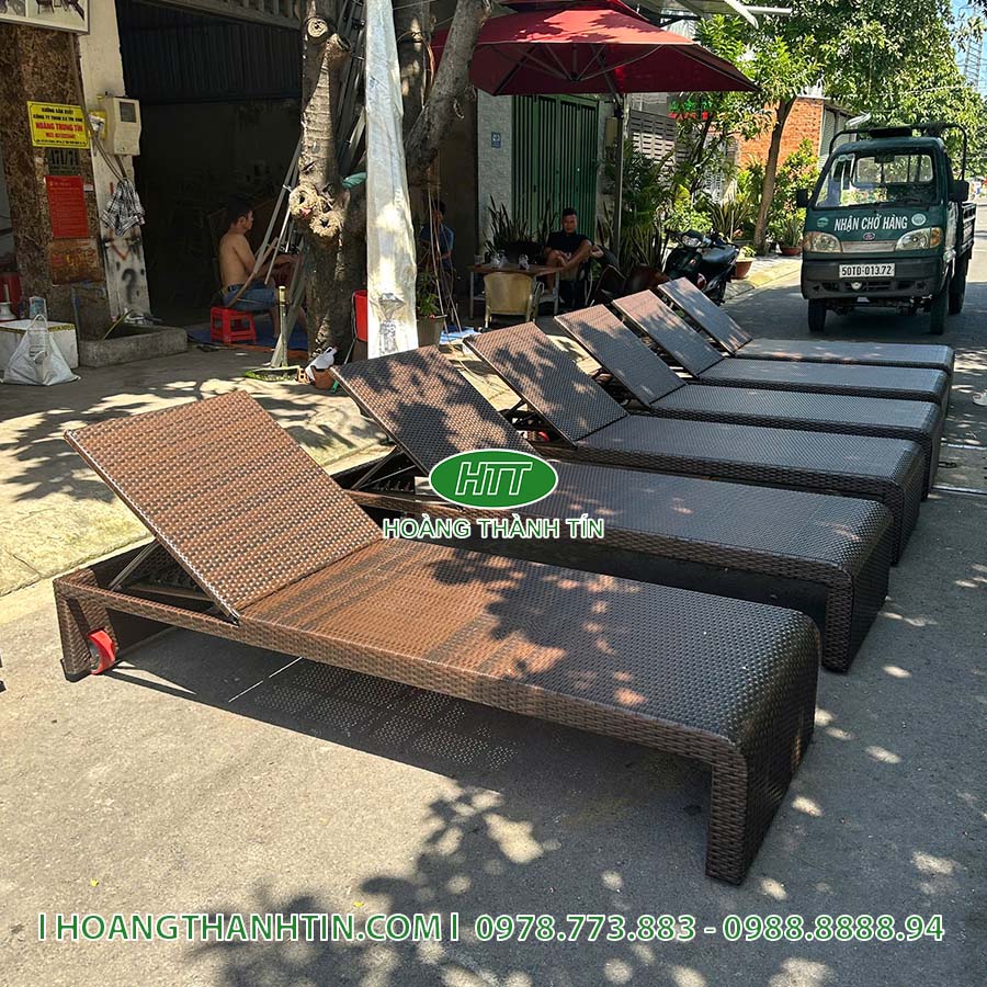 Giường Tắm Nắng HTT 11