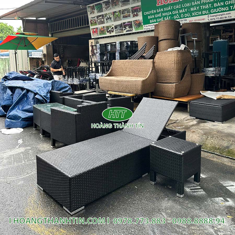 Giường tắm nắng HTT 18