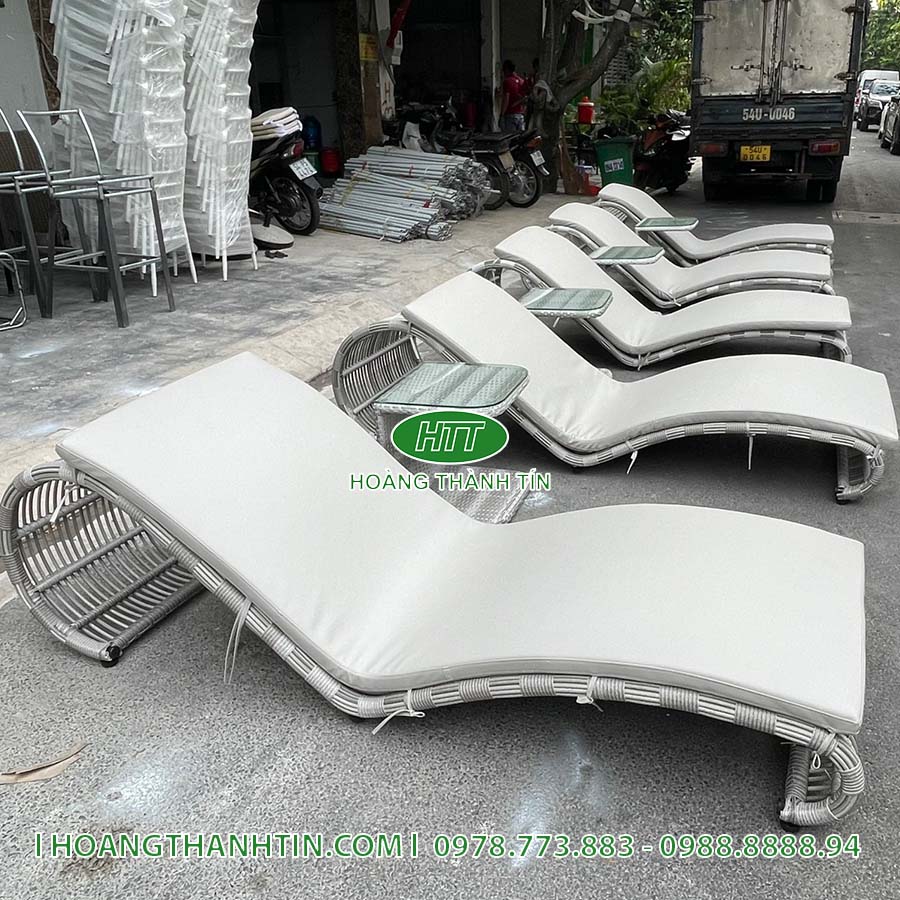 Giường tắm nắng HTT 26