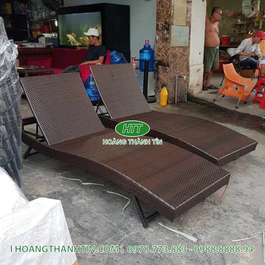 Giường tắm nắng HTT 13